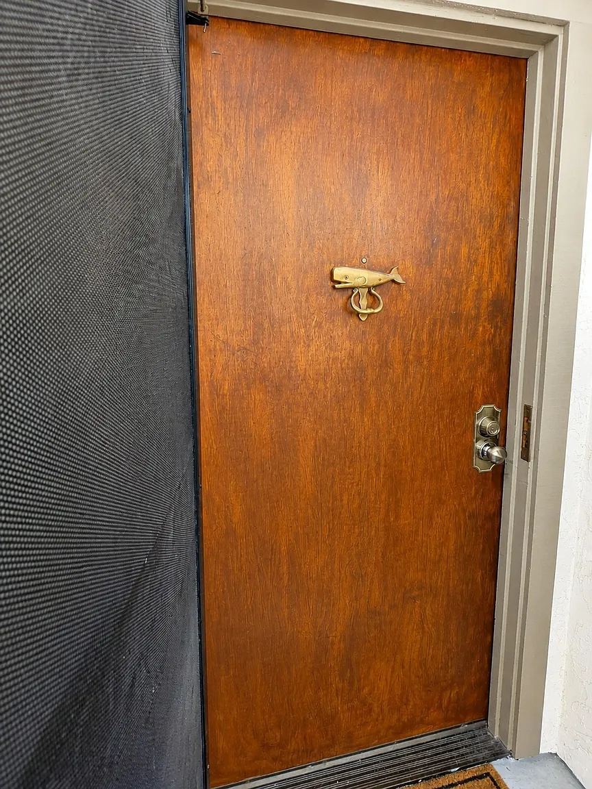 Front door entry at 3098 Rue d'Orleans #311, Point Loma